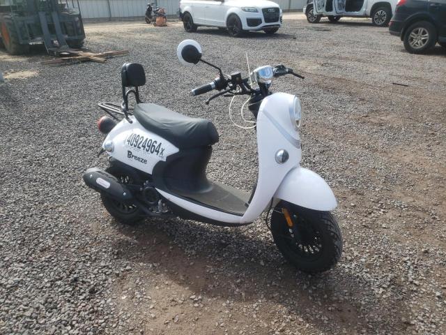  Salvage Qian Moped