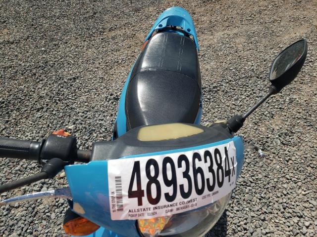 Zhon Moped Image 5