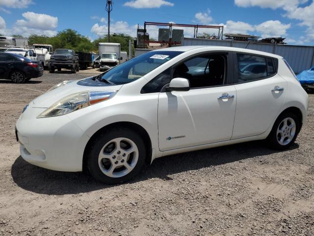  Salvage Nissan LEAF