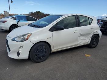  Salvage Toyota Prius