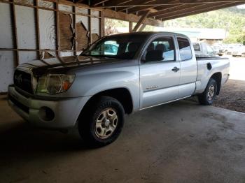  Salvage Toyota Tacoma