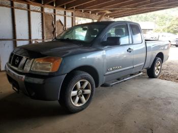  Salvage Nissan Titan