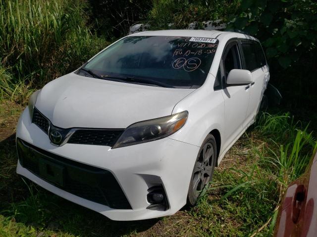  Salvage Toyota Sienna