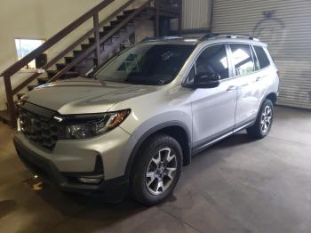  Salvage Honda Passport