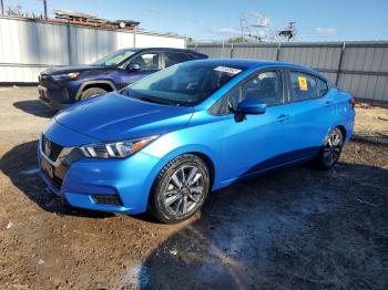  Salvage Nissan Versa