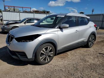  Salvage Nissan Kicks