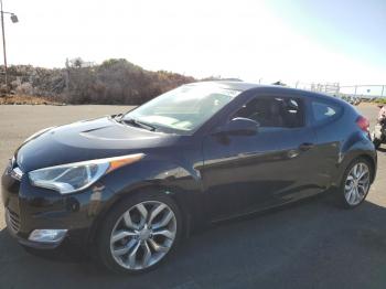  Salvage Hyundai VELOSTER