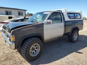  Salvage Nissan Navara