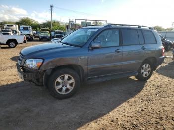  Salvage Toyota Highlander