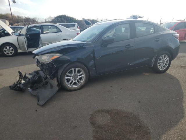  Salvage Toyota Yaris