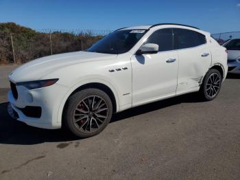  Salvage Maserati Levante S