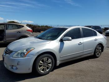  Salvage Nissan Altima