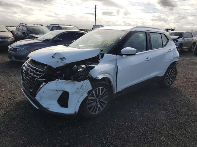  Salvage Nissan Kicks