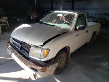  Salvage Toyota Tacoma