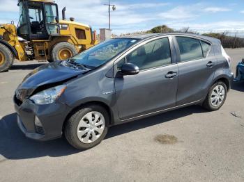  Salvage Toyota Prius