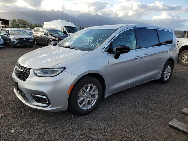  Salvage Chrysler Pacifica