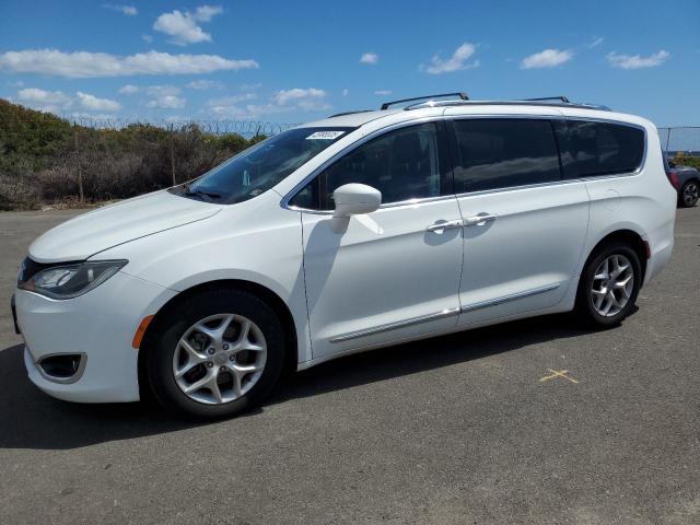  Salvage Chrysler Pacifica