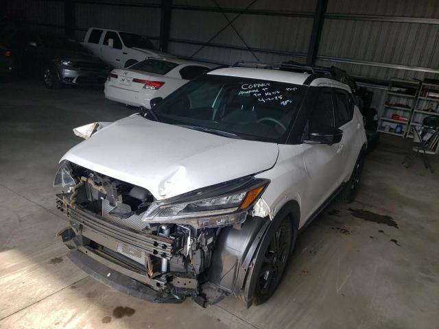  Salvage Nissan Kicks