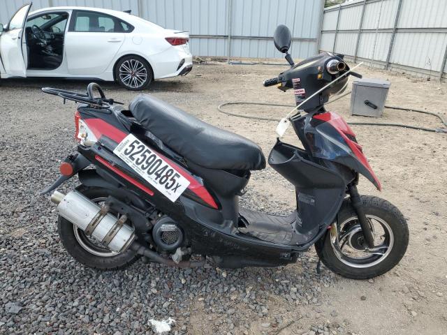  Salvage Yong Moped