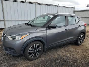  Salvage Nissan Kicks