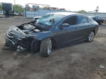  Salvage Chrysler 200