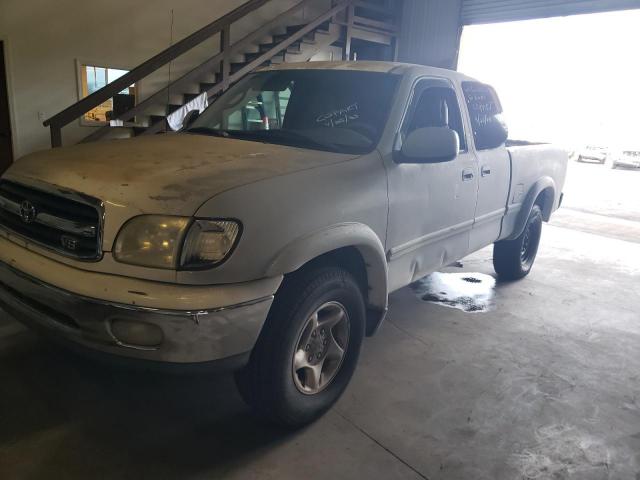  Salvage Toyota Tundra