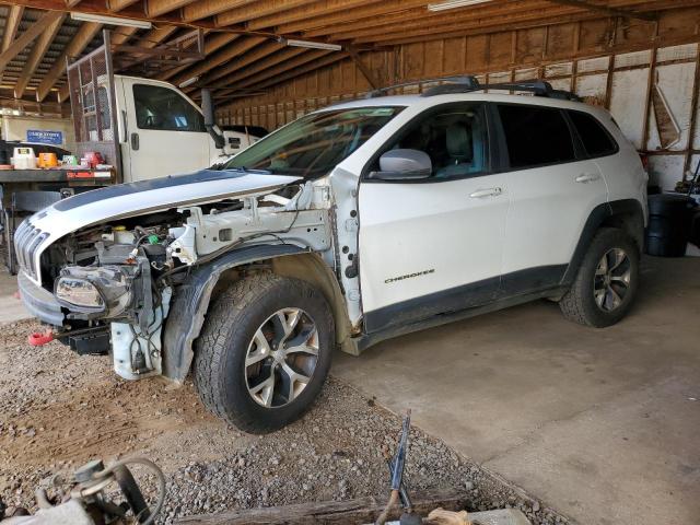  Salvage Jeep Cherokee