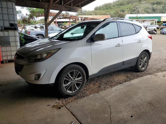  Salvage Hyundai TUCSON