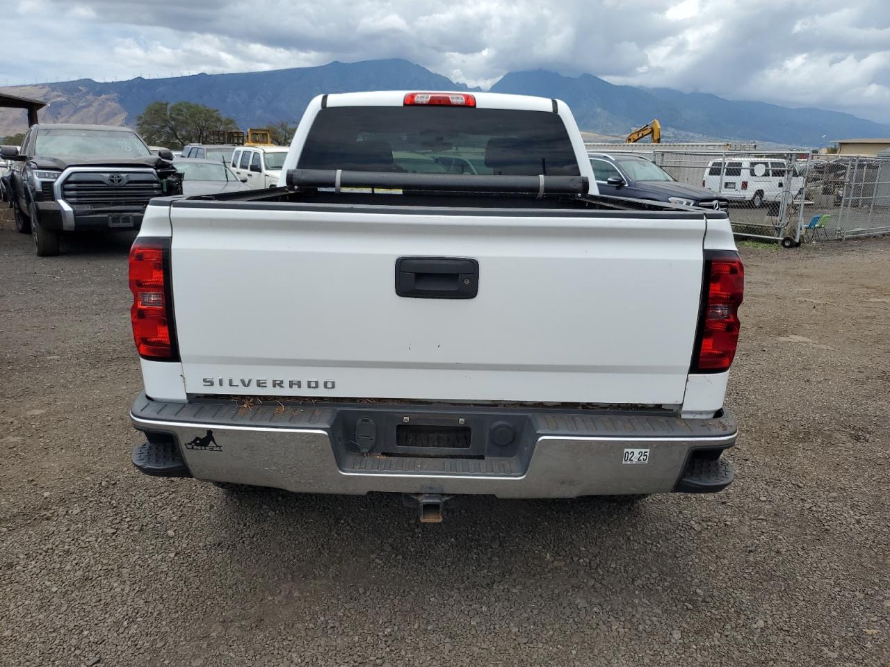 Chevrolet Silverado K1500 Image 4