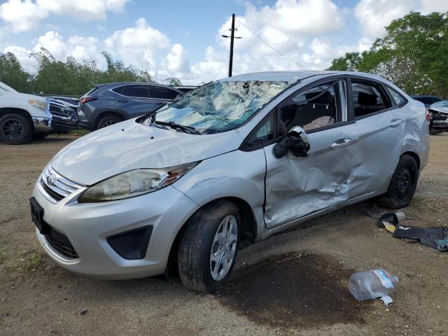  Salvage Ford Fiesta