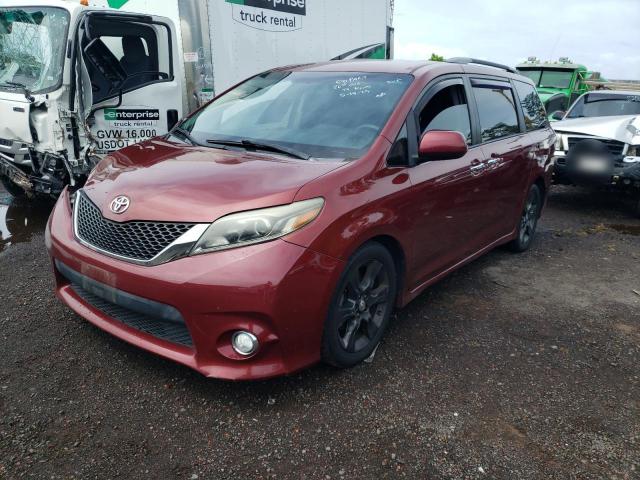  Salvage Toyota Sienna