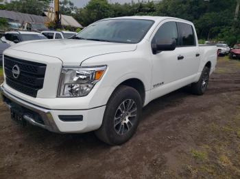  Salvage Nissan Titan
