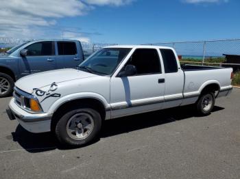  Salvage Chevrolet S-10