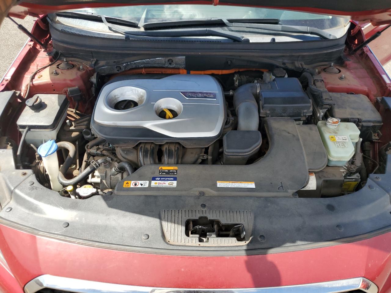 Hyundai SONATA Hybrid Image 12