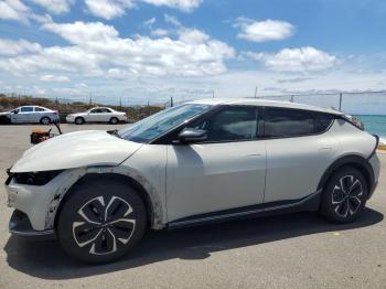  Salvage Kia EV6