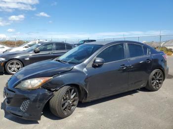  Salvage Mazda 3