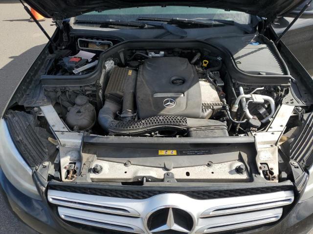 Mercedes-Benz GLC 300 Image 2