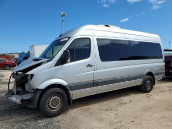  Salvage Mercedes-Benz Sprinter
