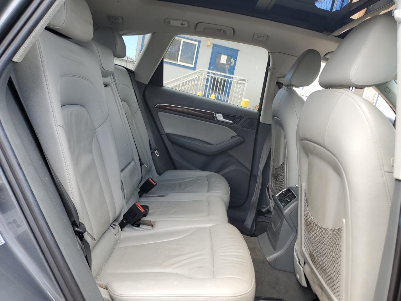 Audi Q5 Premium Plus Image 10