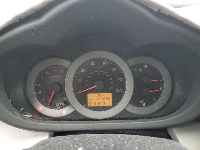 Toyota RAV4 Image 11