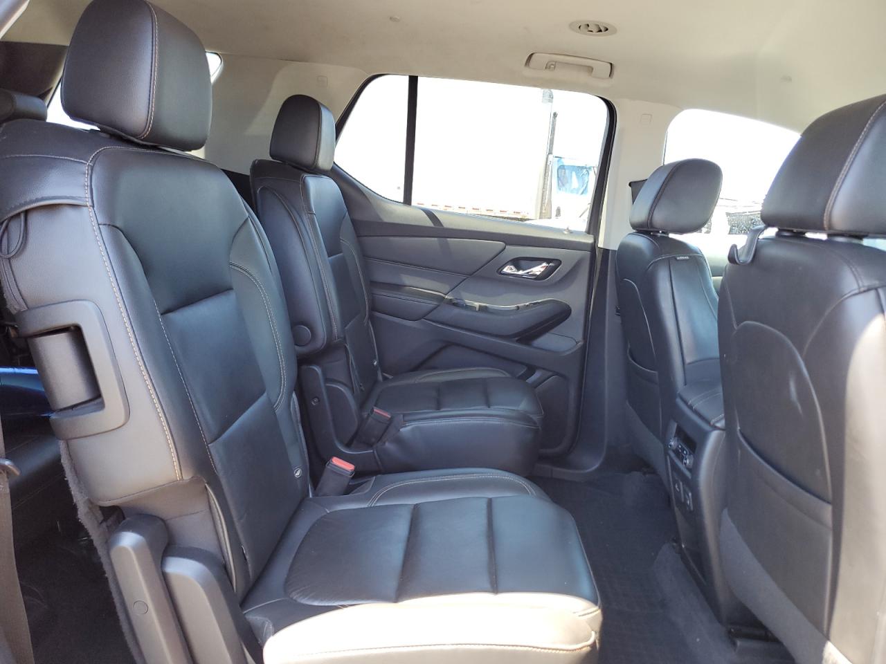 Chevrolet Traverse Rs Image 11