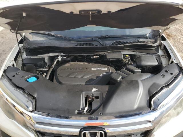 Honda Ridgeline Sport Image 9