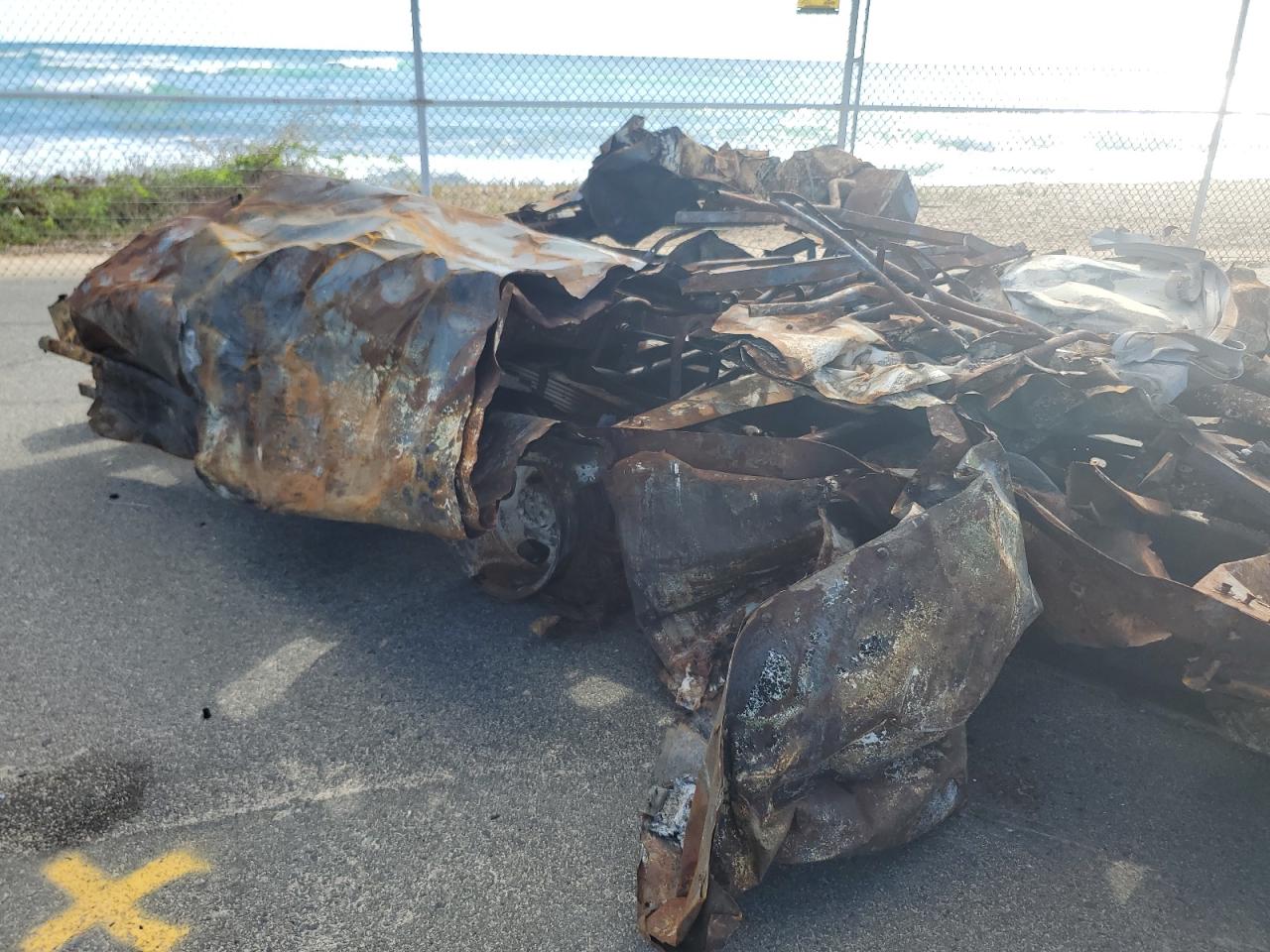 GMC Savana Cutaway G3500 Image 9