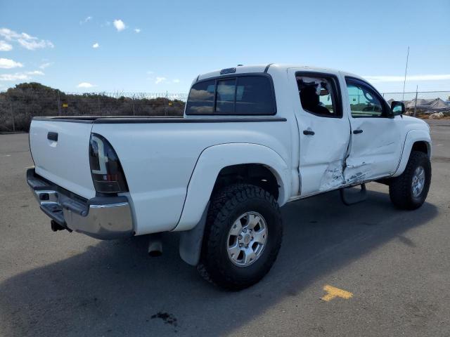 Toyota Tacoma Double Cab Image 12