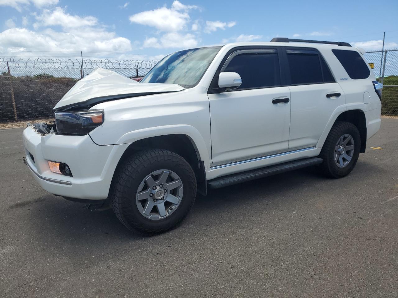 Toyota 4Runner Sr5 Image 1