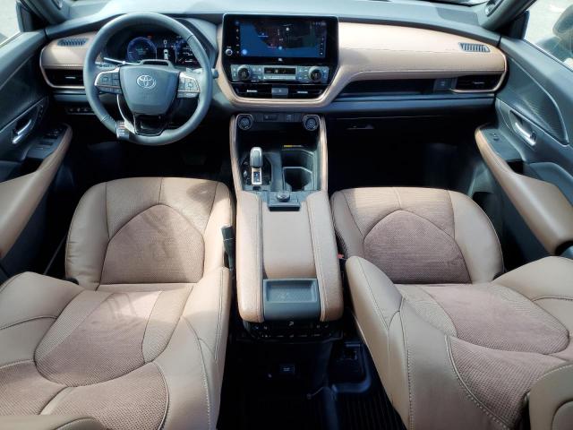 Toyota Grand High Limited Image 4