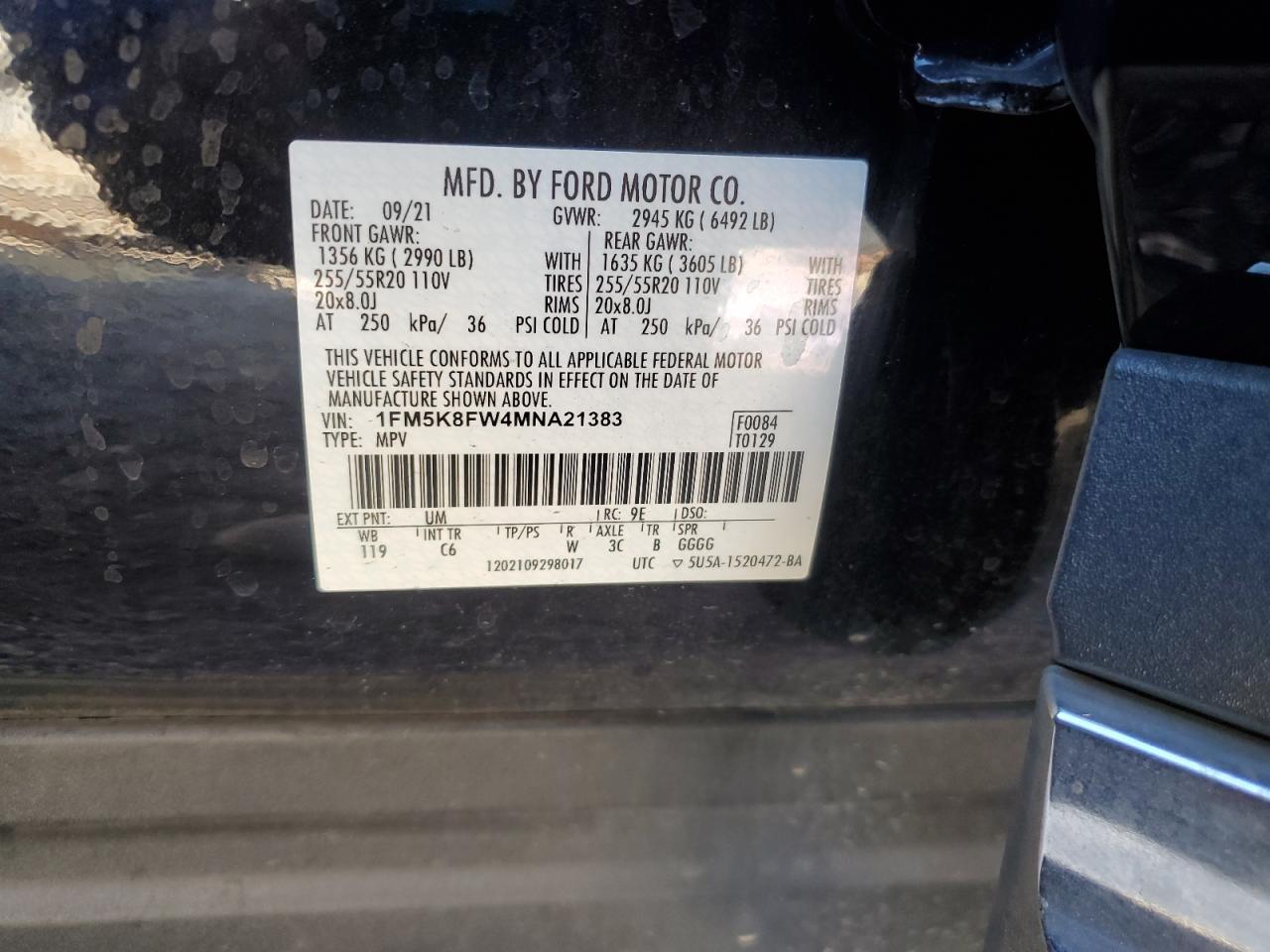 Ford Explorer Limited Image 7