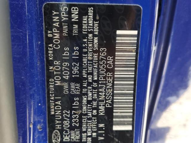 Hyundai ELANTRA Limited Image 3