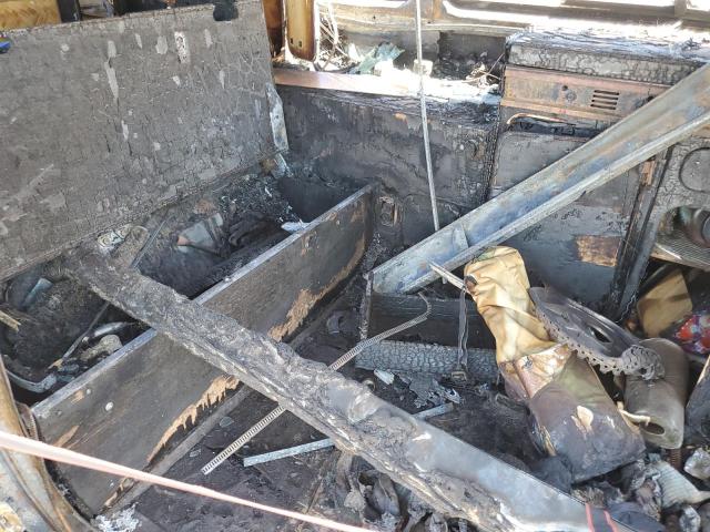 Volkswagen Minivan Campmobile Image 9