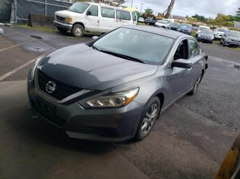 Salvage Nissan Altima